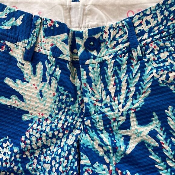 Lilly Pulitzer Brewster Blue Good Reef Callahan Short. New. Size 0. - Picture 2 of 7